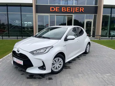 Used TOYOTA YARIS Hybrid 2021 Ad 