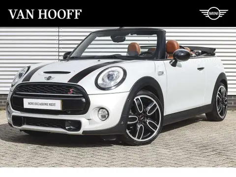 Used MINI COOPER Petrol 2018 Ad 