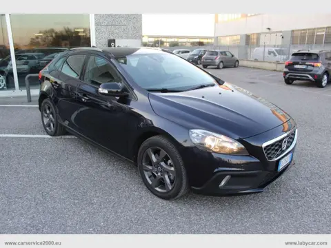 Used VOLVO V40 Diesel 2016 Ad 