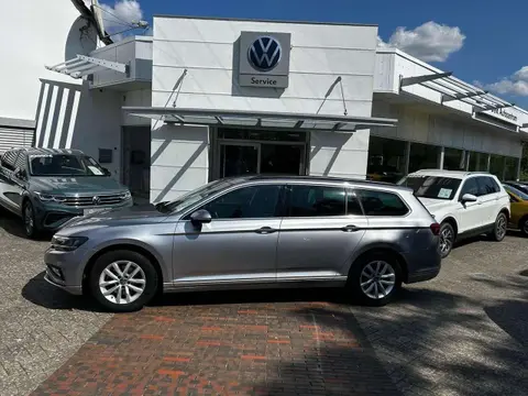 Used VOLKSWAGEN PASSAT Diesel 2023 Ad 