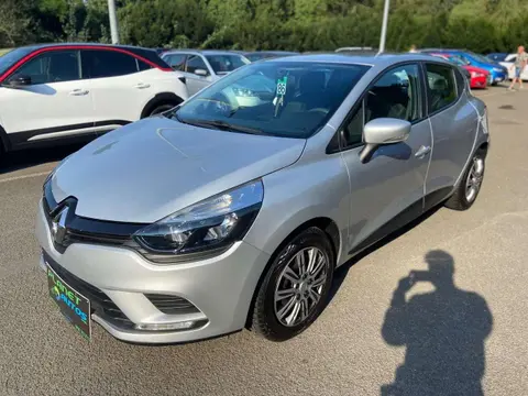 Annonce RENAULT CLIO Essence 2017 d'occasion 