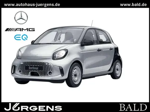 Used SMART FORFOUR Electric 2021 Ad 