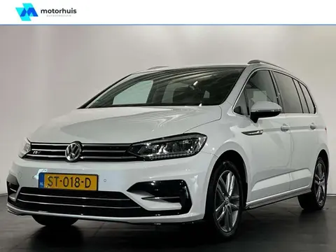 Used VOLKSWAGEN TOURAN Petrol 2018 Ad 