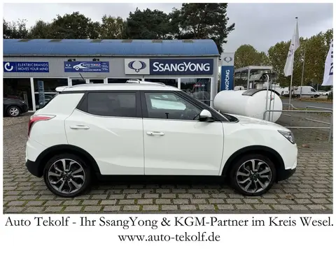 Used SSANGYONG TIVOLI Petrol 2016 Ad 