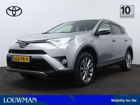 Used TOYOTA RAV4 Hybrid 2018 Ad 