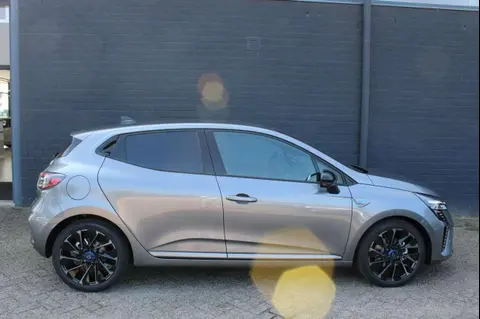 Annonce RENAULT CLIO Hybride 2024 d'occasion 