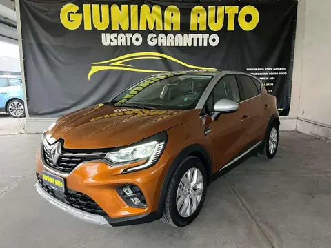 Used RENAULT CAPTUR Hybrid 2022 Ad 