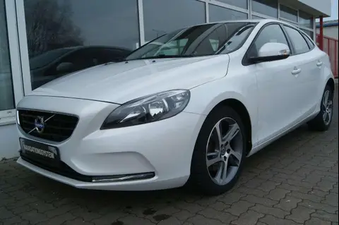 Used VOLVO V40 Petrol 2015 Ad 