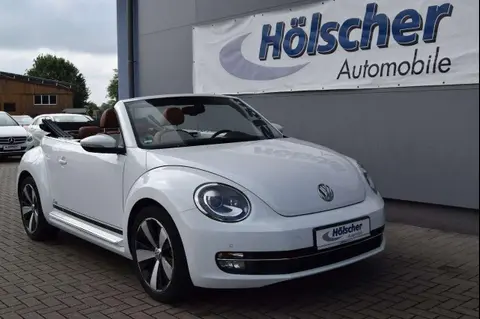 Used VOLKSWAGEN BEETLE Petrol 2016 Ad 