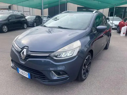 Used RENAULT CLIO Diesel 2017 Ad 