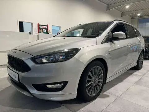 Annonce FORD FOCUS Essence 2017 d'occasion 