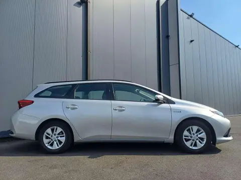 Used TOYOTA AURIS Hybrid 2018 Ad 