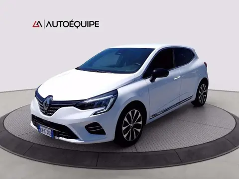 Annonce RENAULT CLIO Essence 2023 d'occasion 