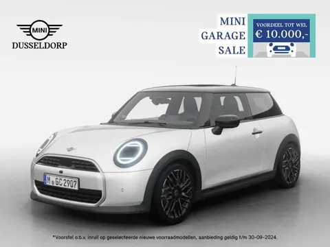 Used MINI COOPER Petrol 2024 Ad 