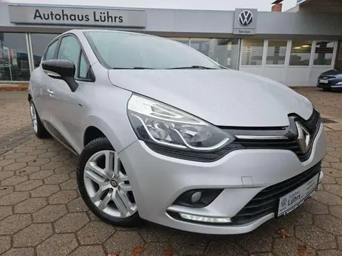 Used RENAULT CLIO Petrol 2016 Ad 