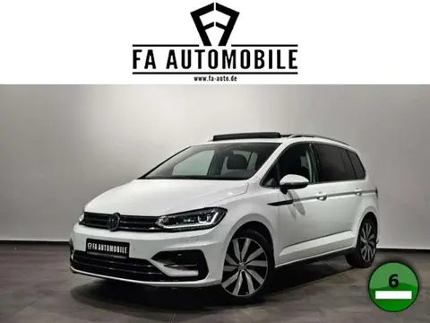 Used VOLKSWAGEN TOURAN Diesel 2017 Ad 