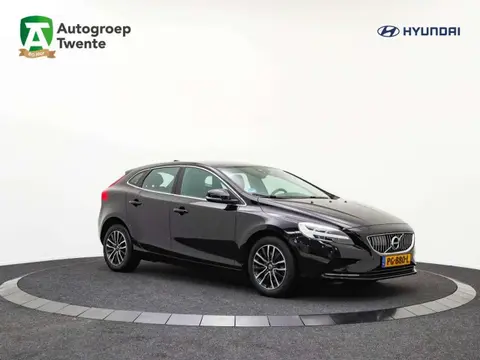 Annonce VOLVO V40 Essence 2017 d'occasion 