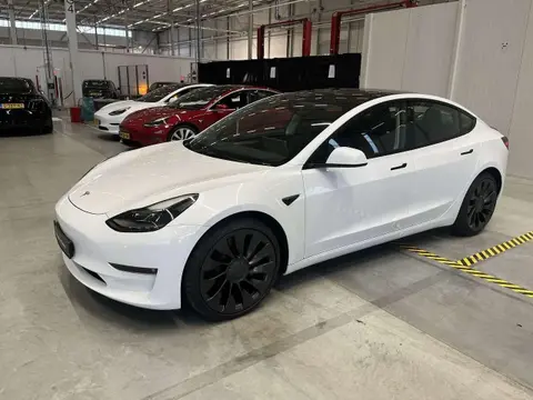 Used TESLA MODEL 3 Electric 2021 Ad 