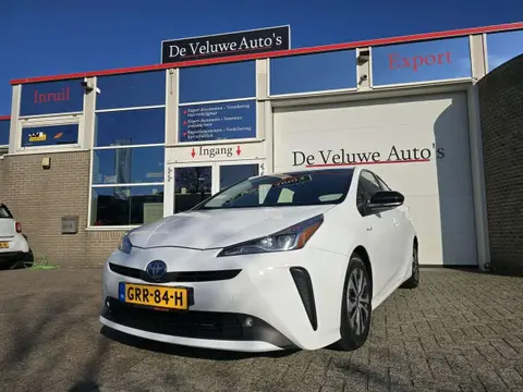 Used TOYOTA PRIUS Hybrid 2021 Ad 