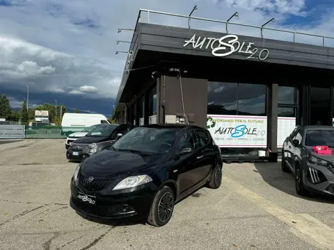 Used LANCIA YPSILON Hybrid 2024 Ad 