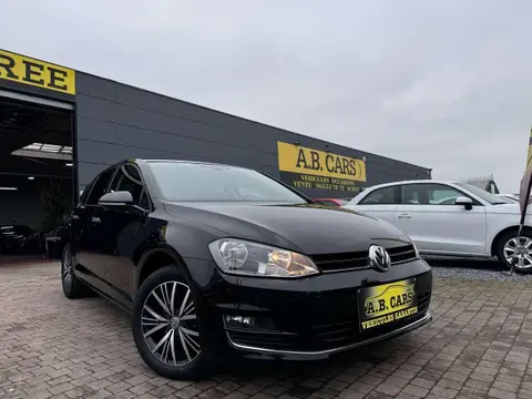 Used VOLKSWAGEN GOLF Petrol 2016 Ad 