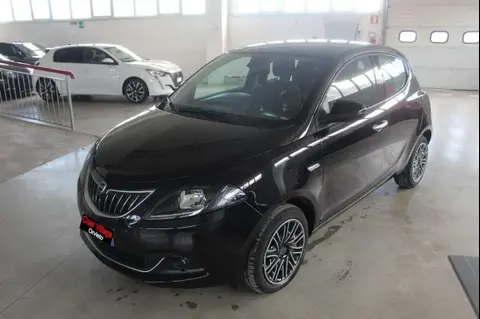 Used LANCIA YPSILON Hybrid 2023 Ad 