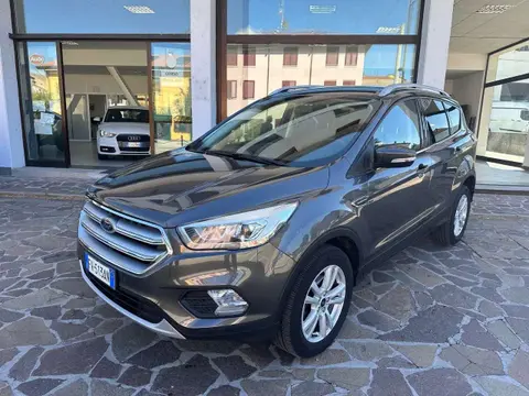 Annonce FORD KUGA Essence 2019 d'occasion 