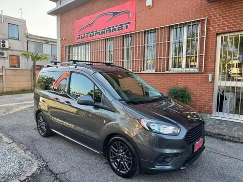 Used FORD TOURNEO Petrol 2018 Ad 