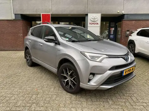 Annonce TOYOTA RAV4 Hybride 2018 d'occasion 