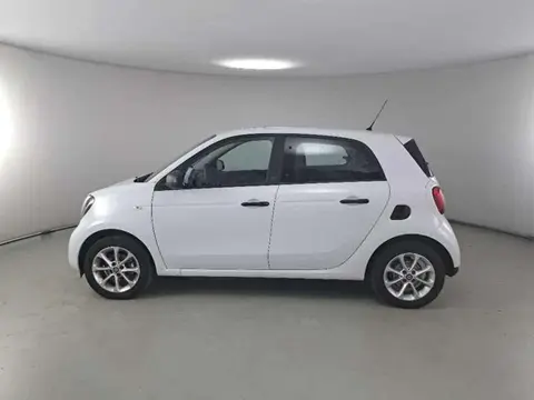 Used SMART FORFOUR Electric 2019 Ad 