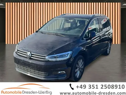 Used VOLKSWAGEN TOURAN Petrol 2024 Ad 