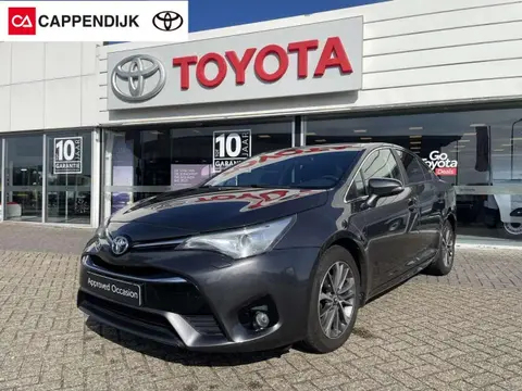 Used TOYOTA AVENSIS Petrol 2015 Ad 