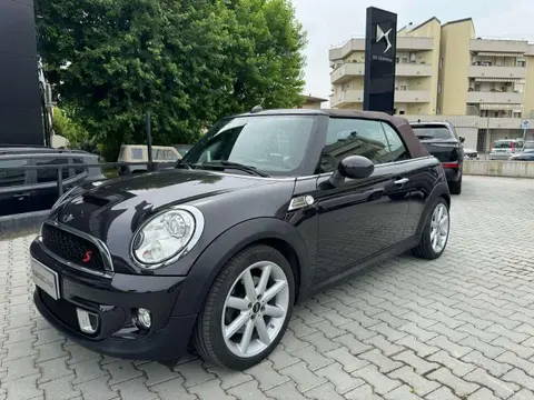 Used MINI COOPER Petrol 2015 Ad 