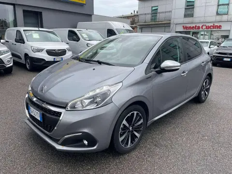 Used PEUGEOT 208 Petrol 2019 Ad 