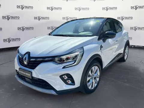 Used RENAULT CAPTUR Hybrid 2021 Ad 