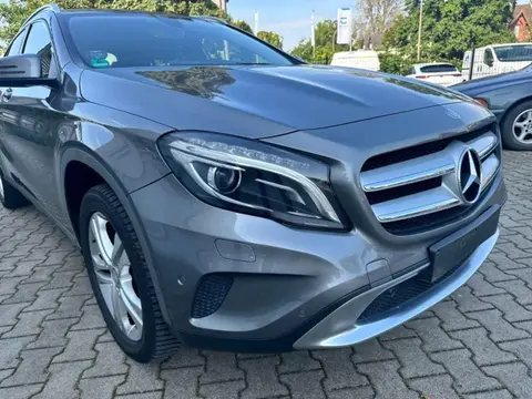 Used MERCEDES-BENZ CLASSE GLA Petrol 2016 Ad 