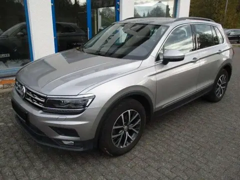 Used VOLKSWAGEN TIGUAN Petrol 2017 Ad 