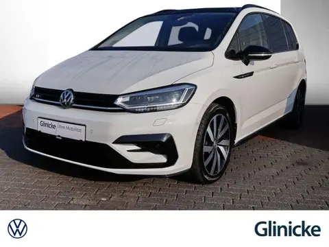 Used VOLKSWAGEN TOURAN Petrol 2020 Ad 