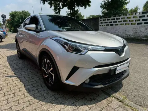 Used TOYOTA C-HR Hybrid 2019 Ad 