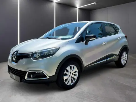 Used RENAULT CAPTUR Diesel 2016 Ad 