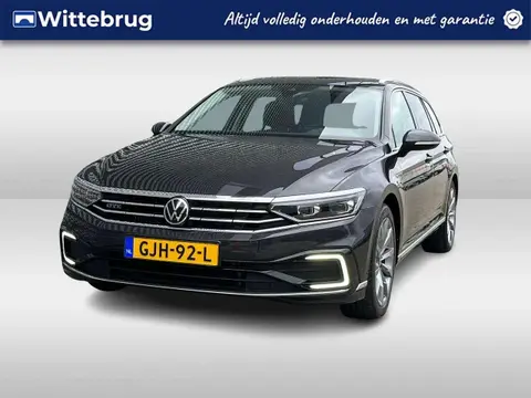 Used VOLKSWAGEN PASSAT Hybrid 2021 Ad 