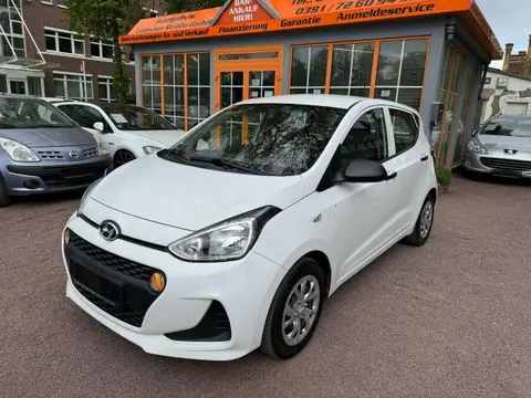 Used HYUNDAI I10 Petrol 2017 Ad 