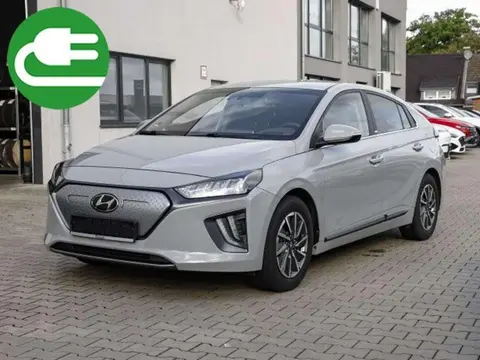 Used HYUNDAI IONIQ Electric 2021 Ad 