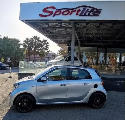 Used SMART FORFOUR Petrol 2019 Ad 