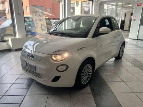 Used FIAT 500 Electric 2021 Ad 