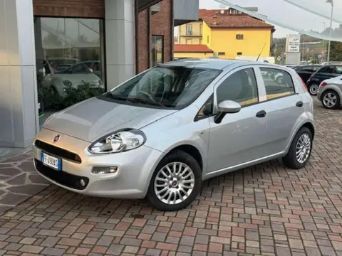 Used FIAT PUNTO Petrol 2016 Ad 