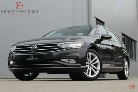 Used VOLKSWAGEN PASSAT Petrol 2022 Ad 