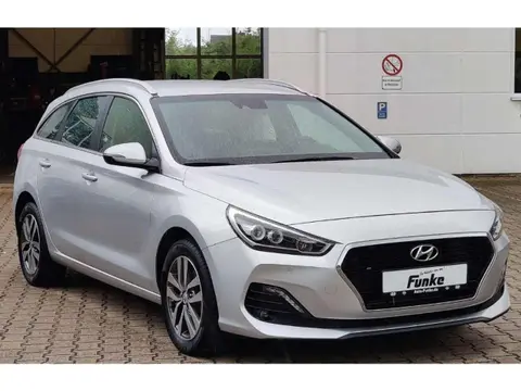 Annonce HYUNDAI I30 Essence 2020 d'occasion 