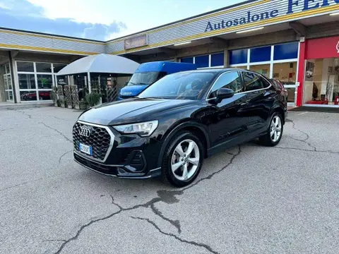 Annonce AUDI Q3 Essence 2021 d'occasion 