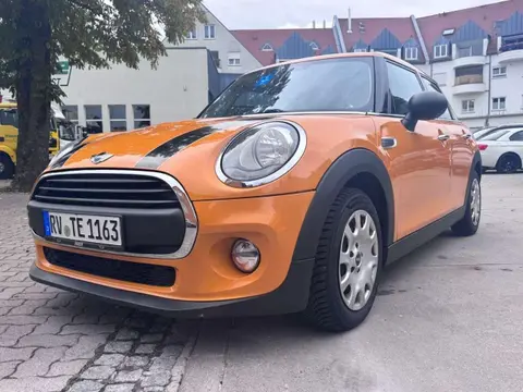 Used MINI ONE Petrol 2015 Ad 